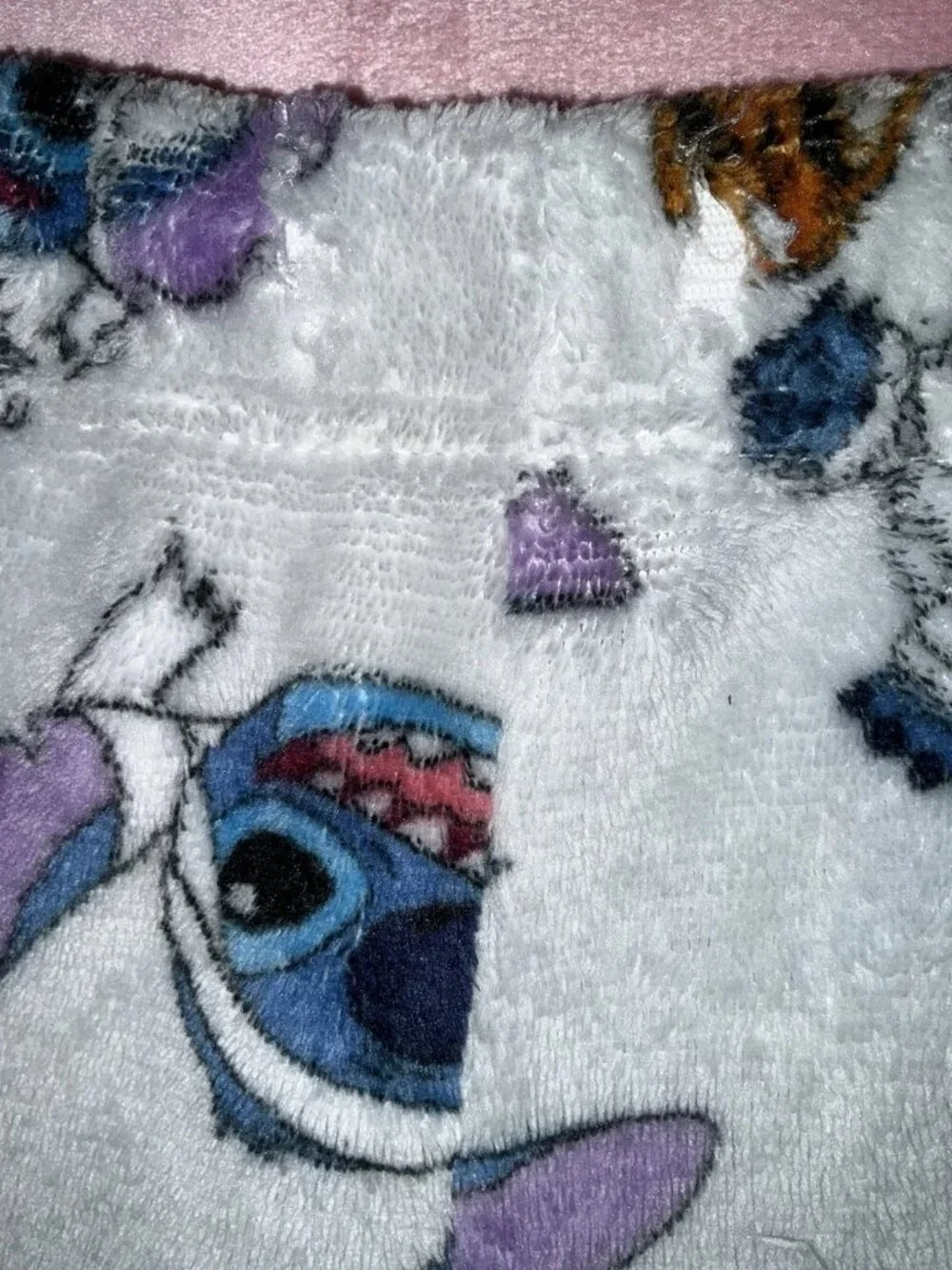Stitch Pajamas Pants Size Medium - Fluffy - READ - Picture 4 of 6